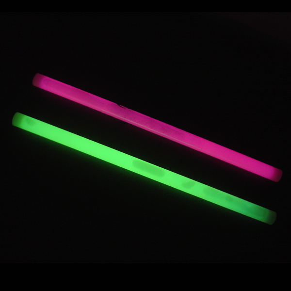 15 glow sticks